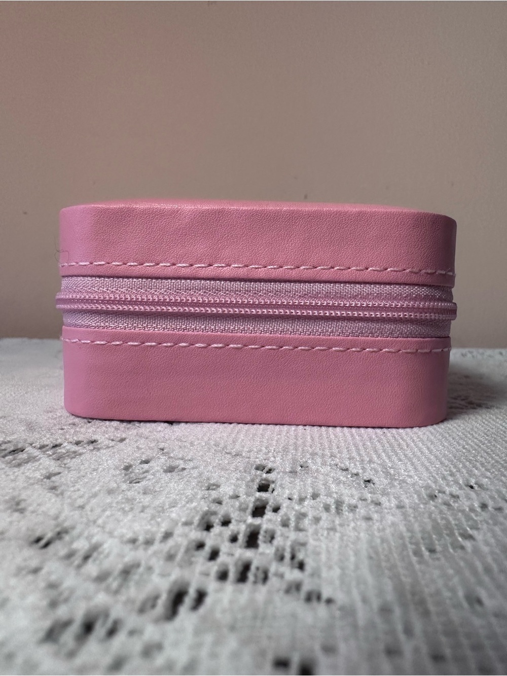 Pink Travel Jewelry Organizer NWOT - Picture 3 of 4